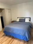 Mini Mod Apartment, Private- Parking - Apartments