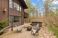 Stratton Mountain Getaway: 30% Off Ski Chalet w/Hot Tub, Firepit, & Pond Views