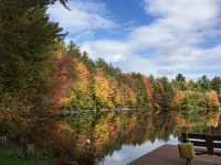 Rustic 4-bedroom cabin, on lake with WiFi, near AdirondacksA Place to Remember!