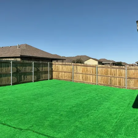 Beautiful new 3-bedroom townhome in Odessa with AC, WiFi. Enjoy your stay