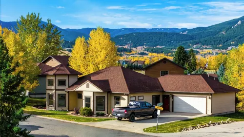 Manifest Mountains 3-bedroom 2-bathroom retreat in Red Lodge, Montana - 4-Star