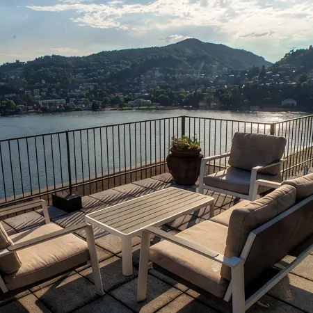 Heavenly Terrace - Hot Tub & the best view on Como Lake!