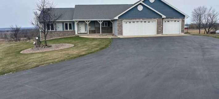 The Lakeview House-Stunning Views-Game Room Hotels in Shawano County