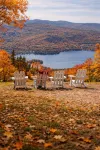 Luxury Scandinavian Retreat in Mont Tremblant with Spa - Chalets