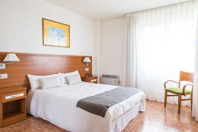 Playas de Liencres - Hotel & Apartamentos Hotel di 