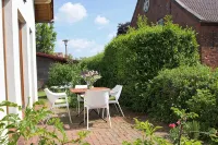 Stadtnah, Eigener Garten, Ruhig - Homestays