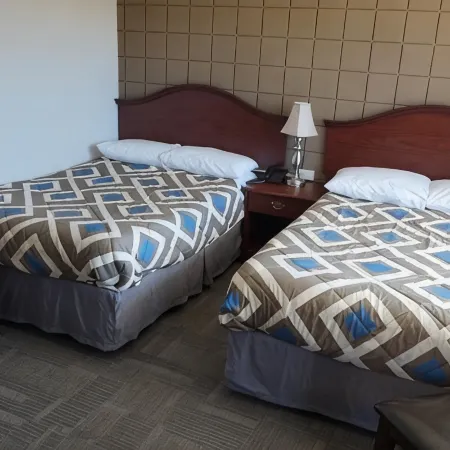 Caravel Motel Hotels in Swift Current