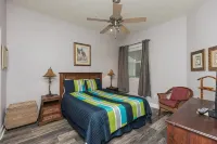 3 bedroom condo in gated comm. with private beach.  Lake view from balcony