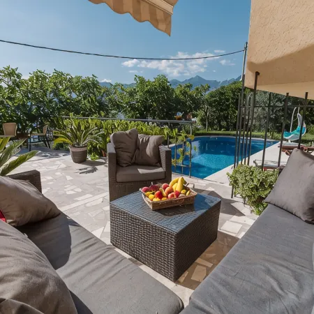 Beach front Holiday Home Villa Radanovic with Pool and Kotor Bay Sea View