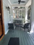 Broadway Breeze ~ Close to Beach /Shopping/Dining ~ Heated Pool - Spa - Sleeps 8 - Jacuzzi