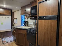 Camp in style with AC/heat, WIFI, on Main Street, 1 block from Joni's beach - 2-Star