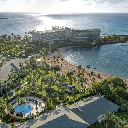 Groundfloor Family Villa for 8 • 3BR Steps to Beach • Pool, Tub & Private Lanai