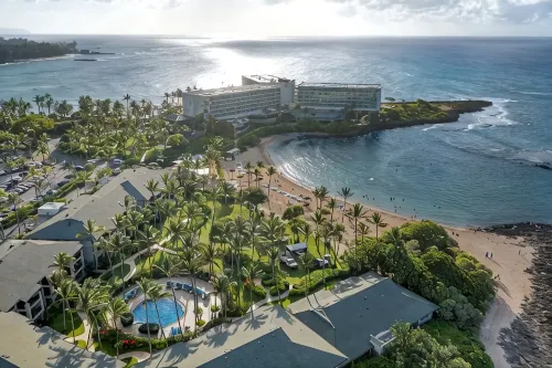 Groundfloor Family Villa for 8 • 3BR Steps to Beach • Pool, Tub & Private Lanai