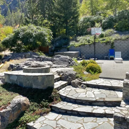 Lake Chelan Luxury Waterfront Home, 3800 sq ft, 4 Bdrm, Private Dock!