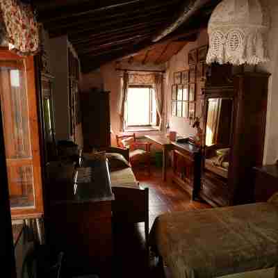 Restored farmhouse in heart of chianti with swimming pool and tennis court. Rooms