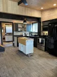 Charming cabin with WiFi and AC in delightful Eldon - Hytter
