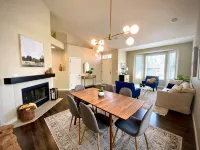 Ultra-Chic Modern Mid-Century Home in Bethany - 4-Star