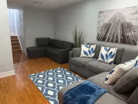 Home away from Home-YYZ Airport - Bungalows