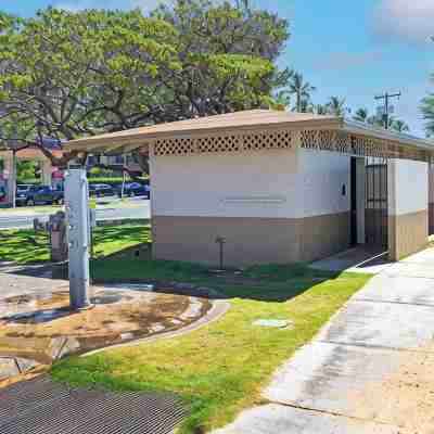 6 Beds 2Bd 2BTH Kihei Maui Kihei Condo Kamaole Beach Hawaii Hot Tub Pool Full AC Hotel Exterior