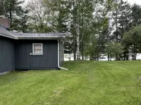 Spacious, three bedroom cottage on beautiful Lake Metonga. - 3-Star