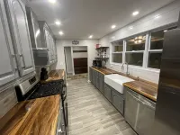 The Oak at Windrock- cozy farmhouse on 2 acres - 3-Star