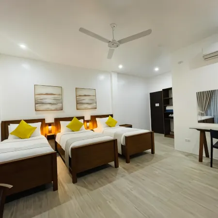 Thistle Inn, Bohol