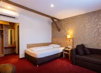 Hotel Lenz Ohg
