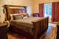 TIMBER RIDGE / LONG RANGE MOUNTAIN VIEWS / HOT TUB  / GAME ROOM / PET FRIENDLY