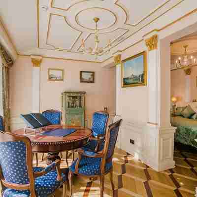 Trezzini Palace Hotel Rooms