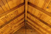 Beautiful Log Cabin with AC and WiFi in Gorgeous Burnsville. - Chalets