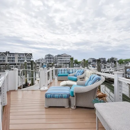 Mermaids  Cove Waterfront Townhome Spectacular Views, Views, Views!