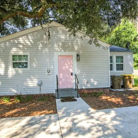 Pink Door Cottage is a storybook cottage close to everything!