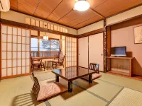 Hidatakayama Futarishizuka Hakuun - Bjergudsigt