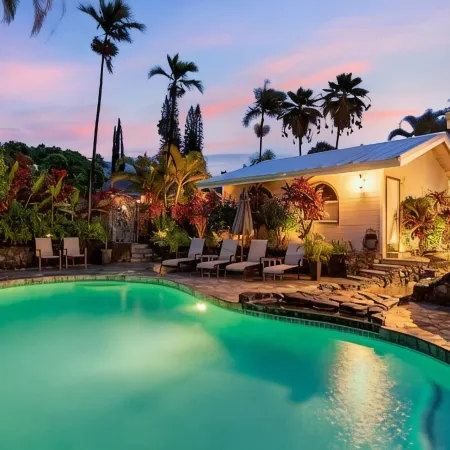 Breezy Pool Oasis 5BR AC Ocean Views 5min to Beach