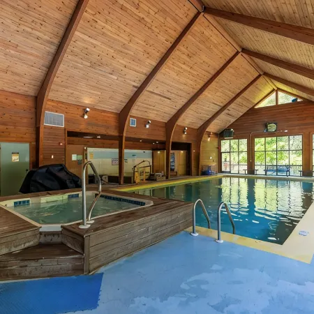 New Luxe Lodge-3KingEnsuites-Lake/resort Access