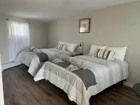 Lincoln House Motel - Motels