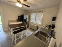 Cute Clayton Village Apartment. Dog friendly. With Boat Parking. - 2-Star