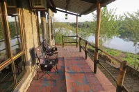 Mount Hermon Safari Cottages - Parkplatz