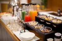 NAP Luxury Guest House Bovio - 朝食