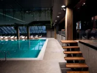 Select Hill Resort - Strand