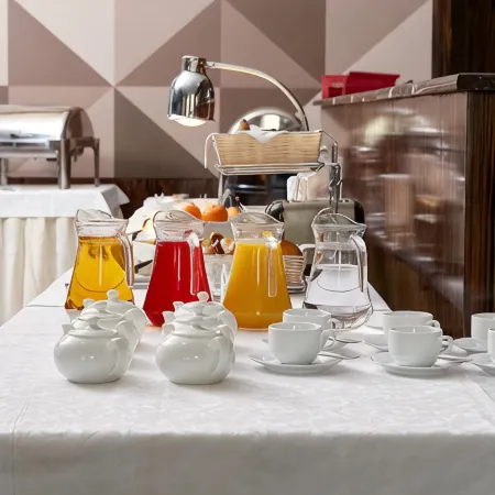 СК Роял Тула (SK Royal Hotel Tula)