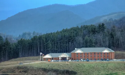 Holiday Inn Express WEST JEFFERSON by IHG