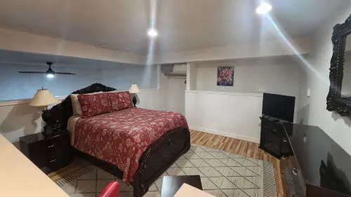 Ocean breeze Rental with indoor Jacuzzi. - Homestays