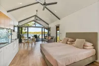Kimberleyland Waterfront Holiday Park - Parkering