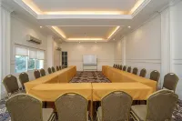 OYO 848 Hotel Sutomo - พร้อมอาหารเช้า
