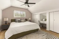 Family Retreat in the Heart of San Antonio! Heated Pool - Hot Tub - Game Room - สระว่ายน้ำส่วนตัว