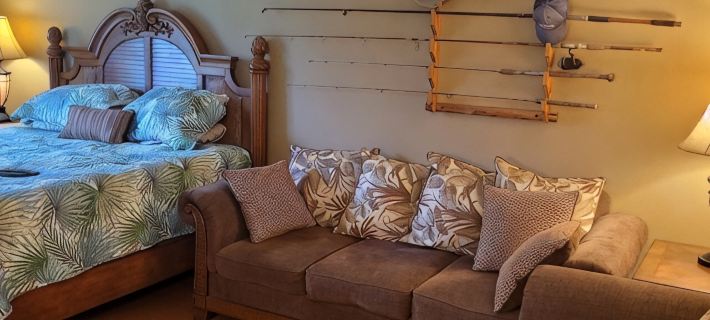 Eagle Point-Cozy Lake living House and Cottage. Family, pets and your boat. 퍼트넘 카운티 호텔