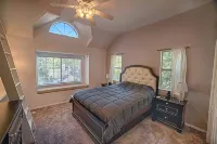 4 Bed 3Bath Mountain House in Peaceful Lake Arrowhead with WiFi, AC, Backyard