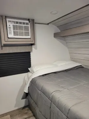 Shaanti Living • Cozy Private Camper 1