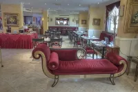 Al Maha Regency Hotel Suites - Managed by Aoudi Consultants - พร้อมอาหารเช้า